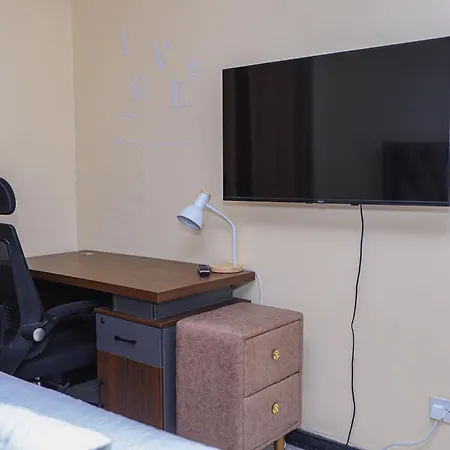 Milimani Apartment Nakuru Comfy Homestays Esterno foto